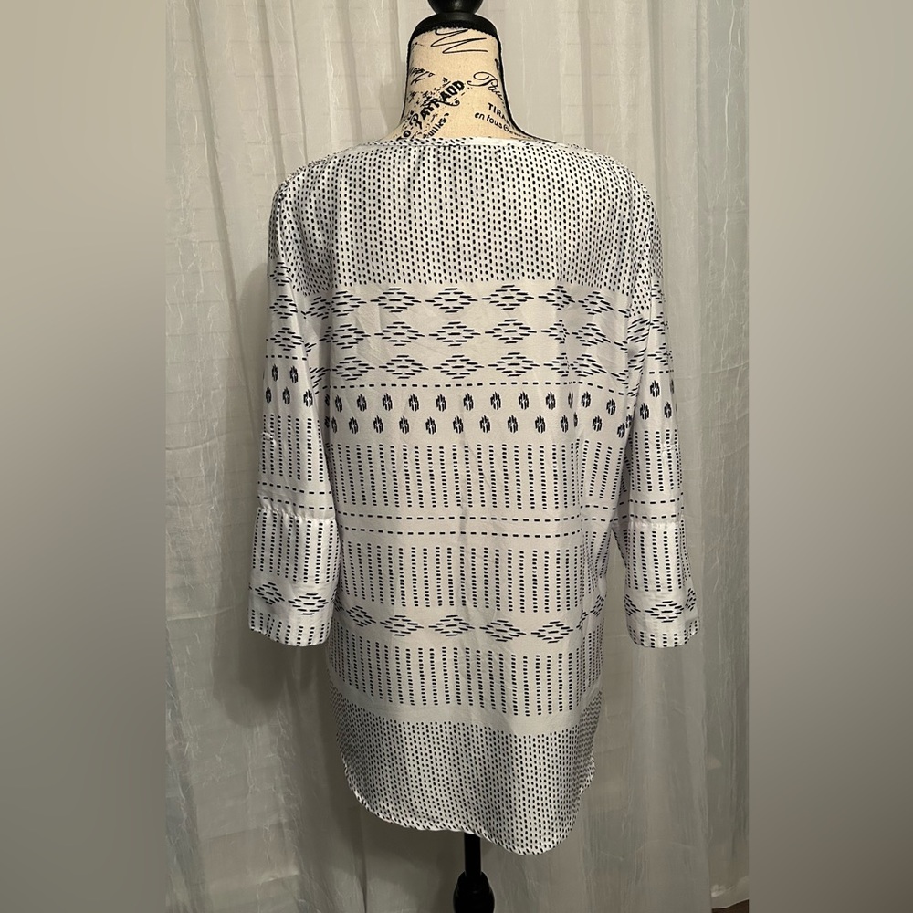 Antilia Femme 3/4 Sleeve Women’s Blouse - Large - Picture 2 of 5